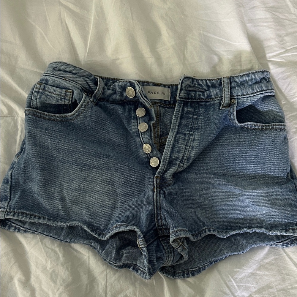 PacSun Women's high rise festival Jean Shorts